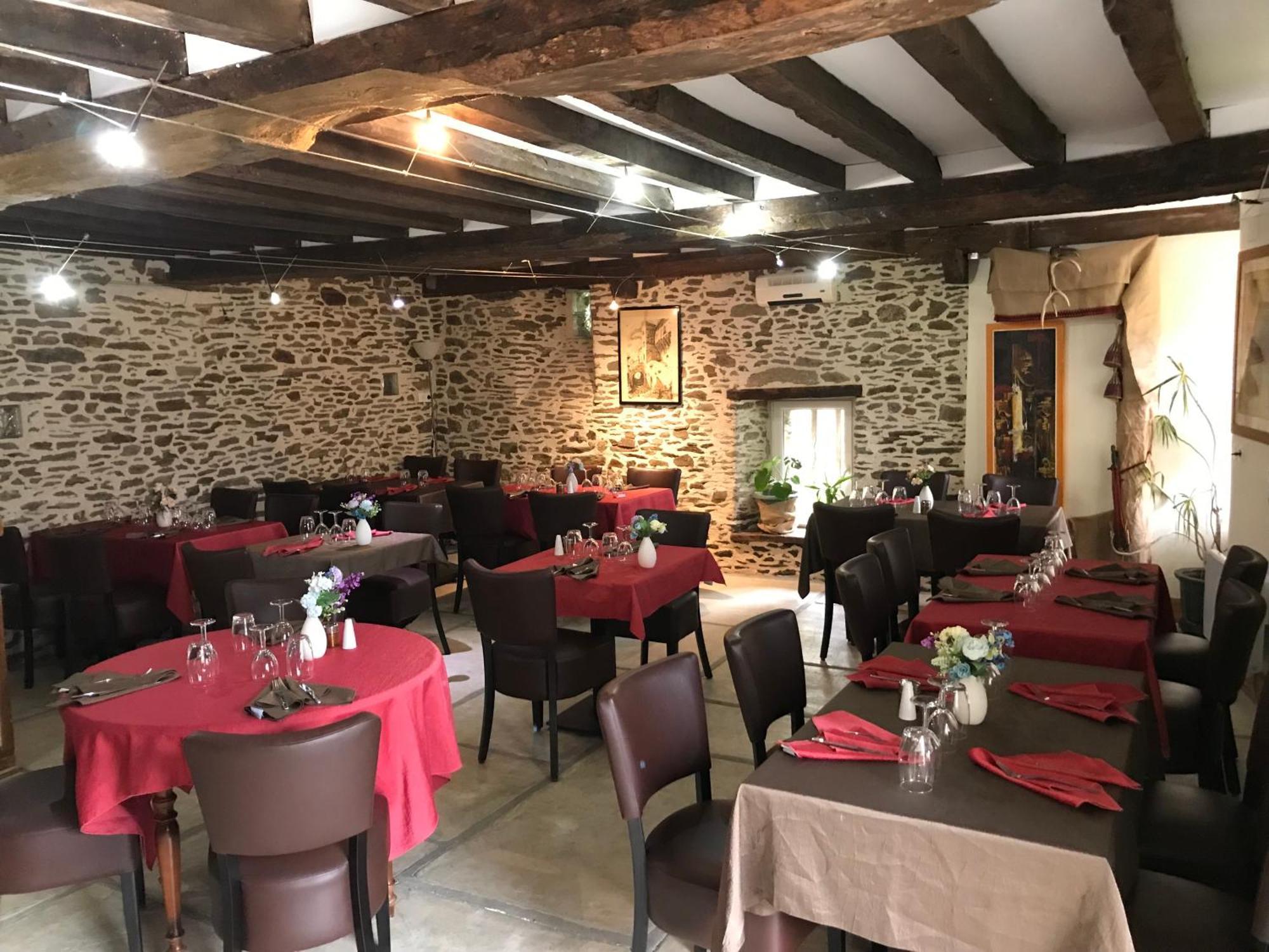 Hotel La Longre Cerisy-la-Foret Esterno foto